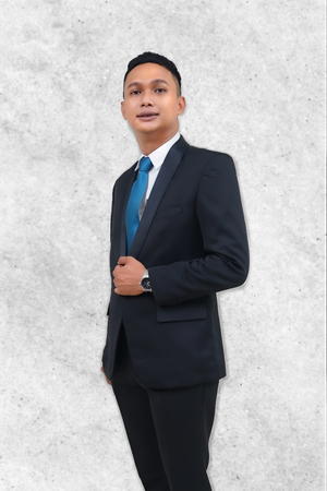 Lucky Rifaldi Pranata, S.H.,M.Kn.